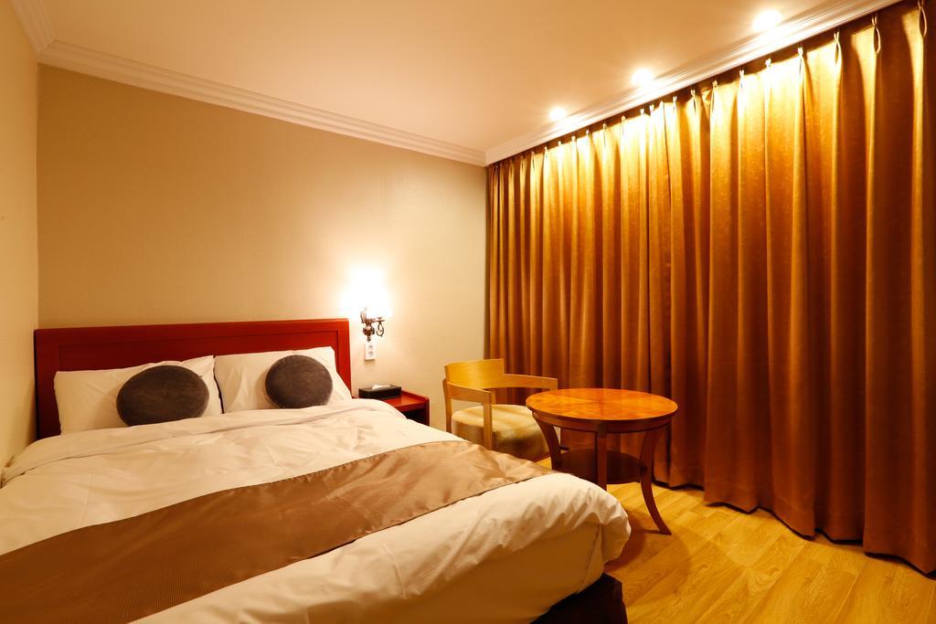 Anmyeondo Plaza Hotel Thean Kültér fotó